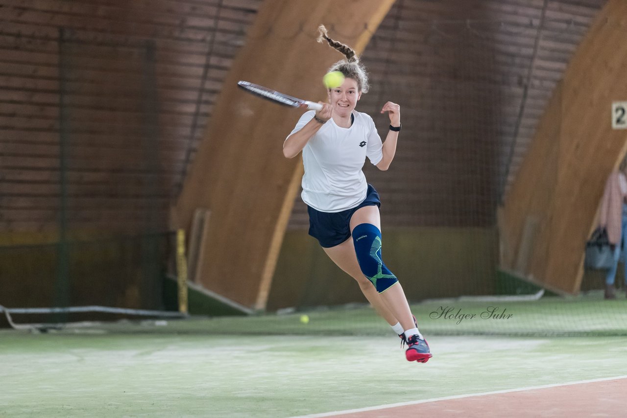 Julia Middendorf 240 - RL Tennisverein Visbek e.V. - Club zur Vahr e.V. : Ergebnis: 2:4